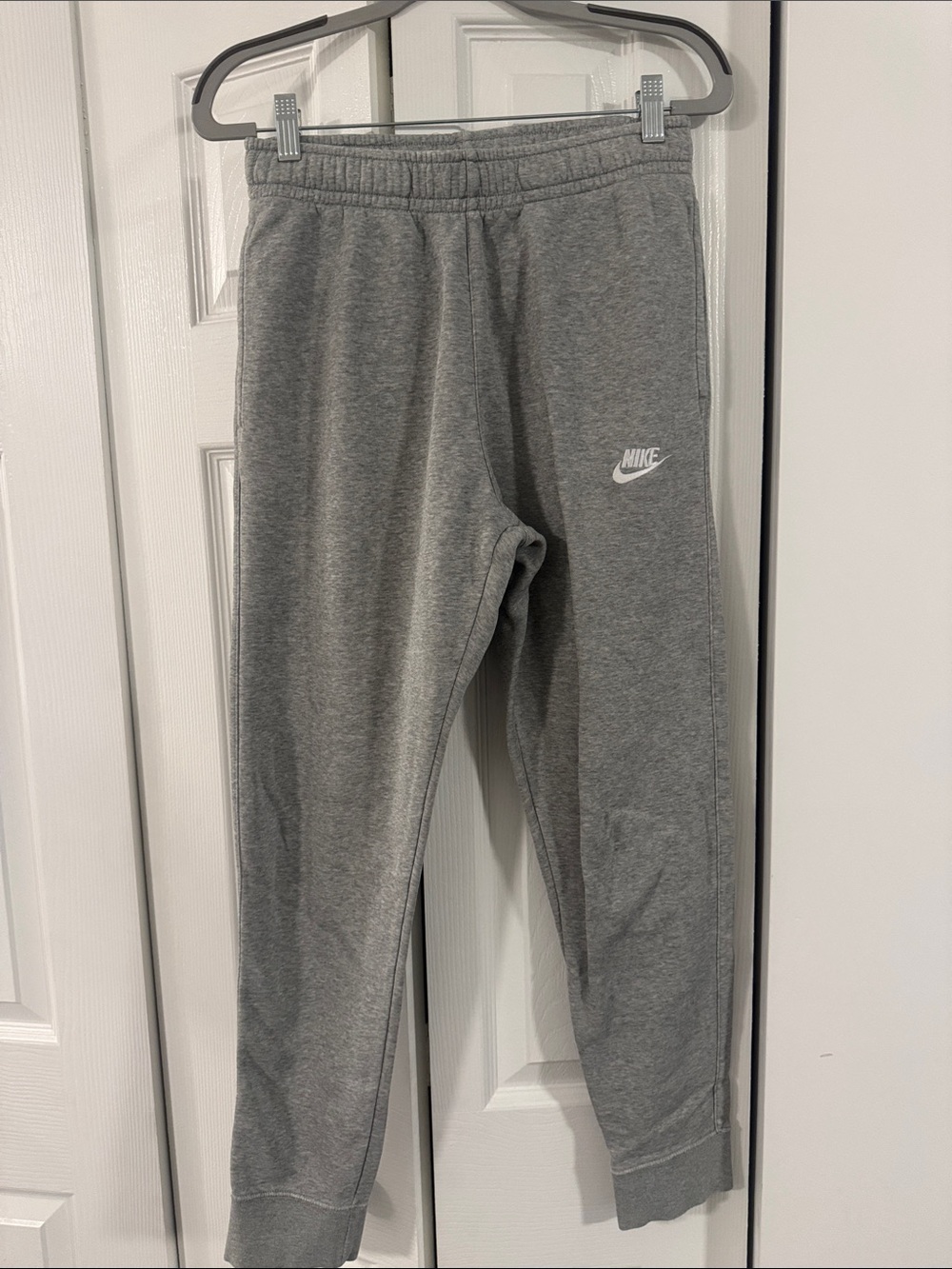 Nike Women’s Gray Heather Fleece Joggers